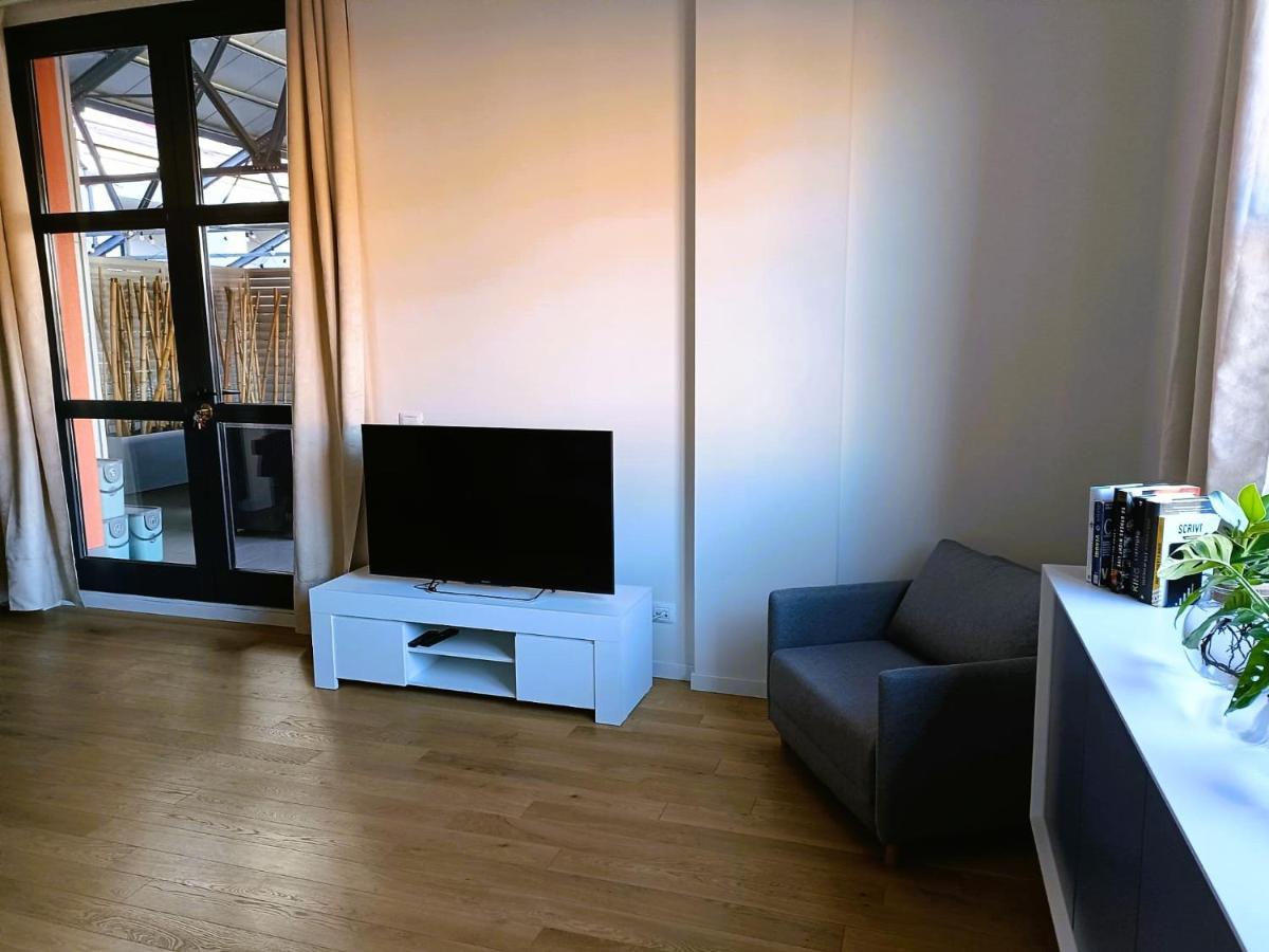 Апартаменти Nuovo Loft Con Terrazzo M2 Ieo Humanitas Bocconi Navigli Мілан Екстер'єр фото