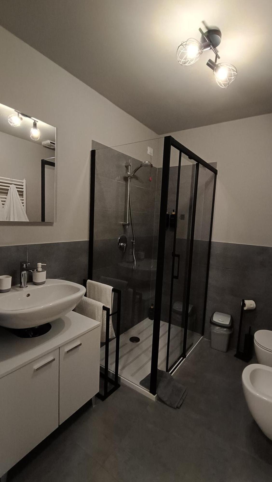 Апартаменти Nuovo Loft Con Terrazzo M2 Ieo Humanitas Bocconi Navigli Мілан Екстер'єр фото